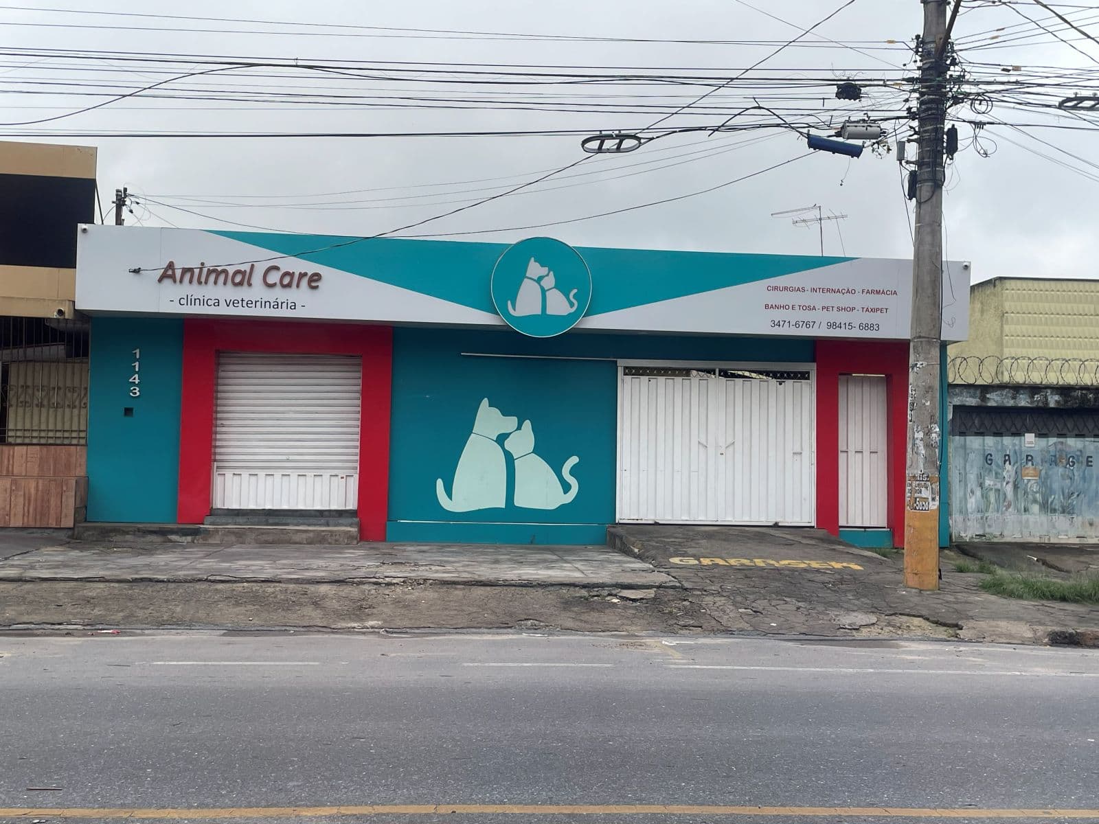Fachada da Animal Care no Bairro Glória